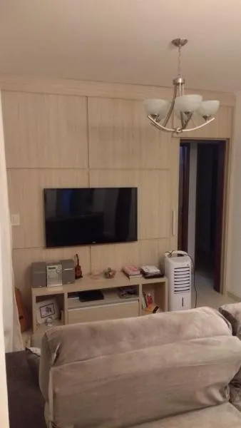 Apartamento com 3 quartos à venda, 50m² — foto 2 de 4