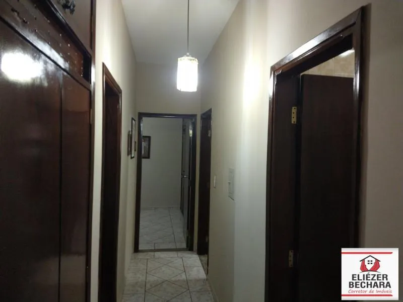 Casa à venda — foto 10 de 13