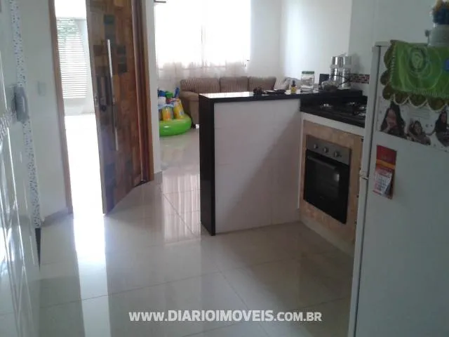 Casa à venda — foto 1 de 3