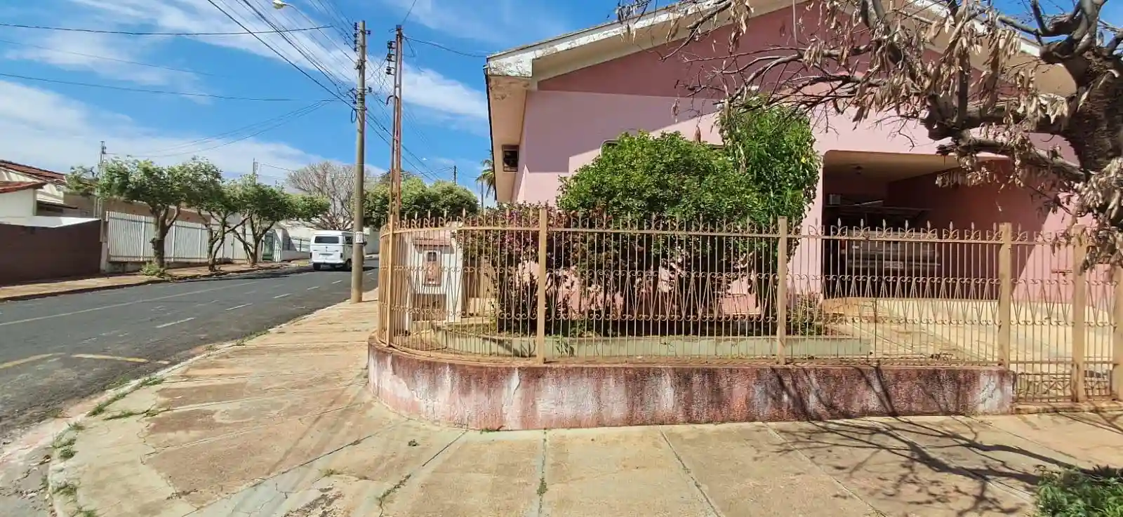 Casa com 3 quartos à venda, 360m² — foto 4 de 21