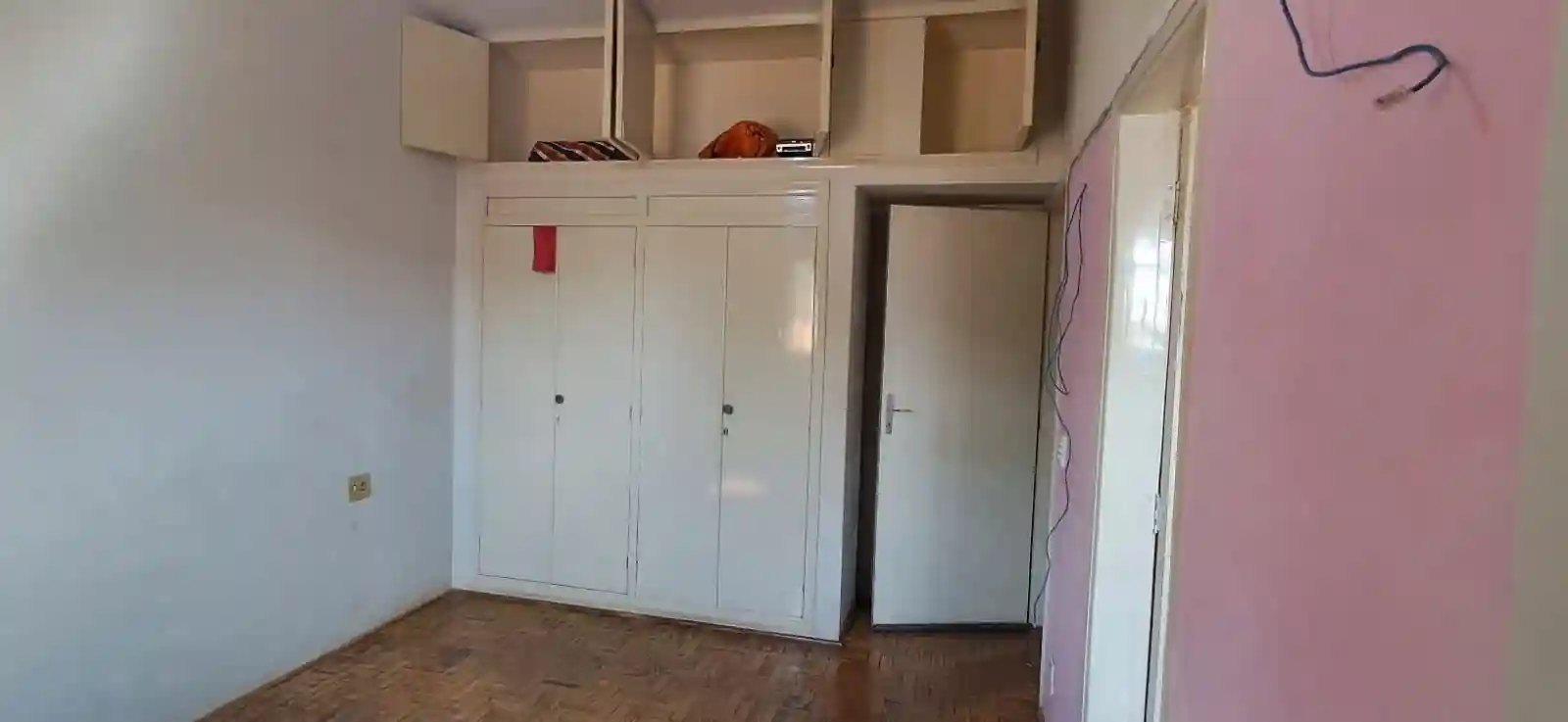 Casa com 3 quartos à venda, 360m² — foto 16 de 21