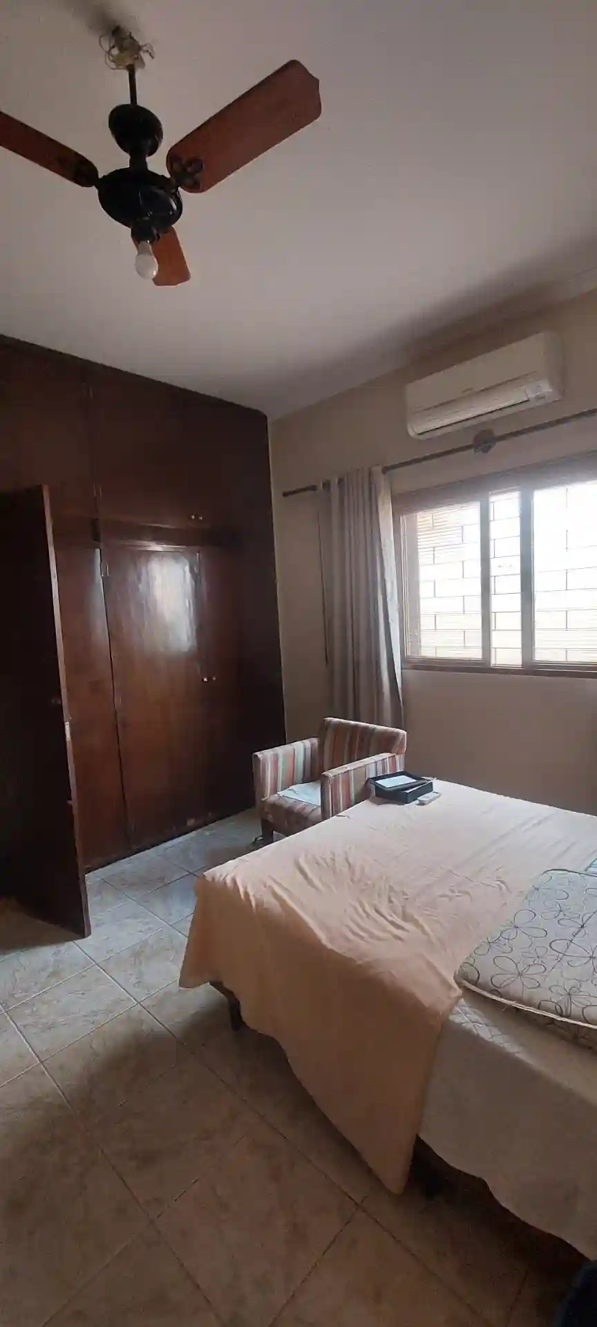 Casa com 3 quartos à venda, 180m² — foto 8 de 32