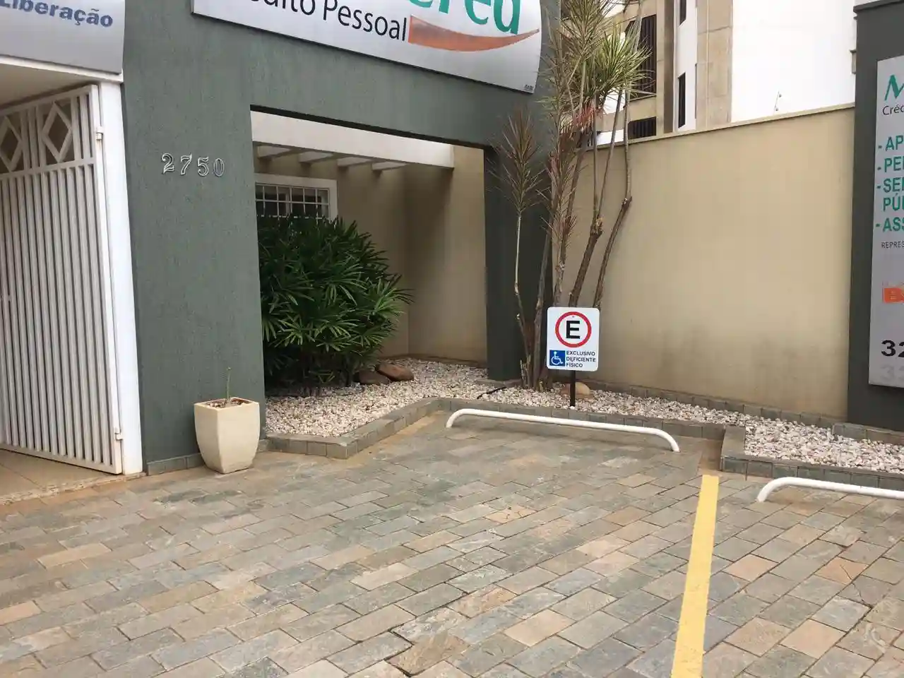 Casa Comercial  à venda, 390m² — foto 1 de 5