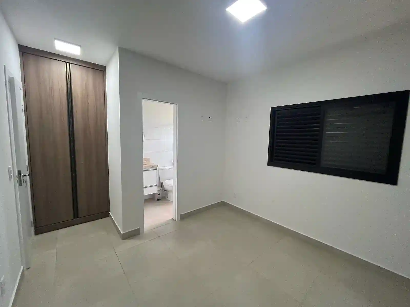 Apartamento com 2 quartos à venda, 70m² — foto 12 de 20
