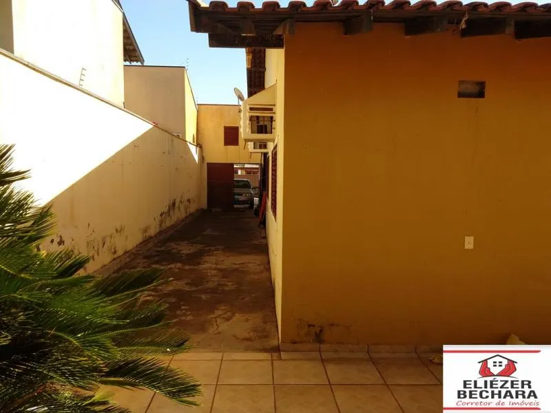 Casa à venda — foto 7 de 18