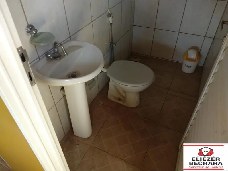 Casa à venda — foto 8 de 18