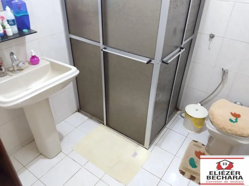 Casa à venda — foto 10 de 18