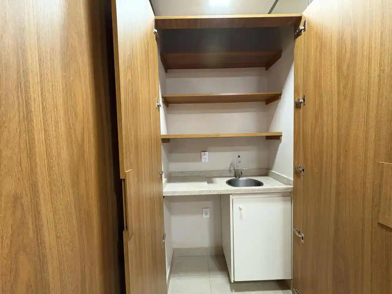 Conjunto Comercial / Sala  para aluguel, 45m² — foto 6 de 7