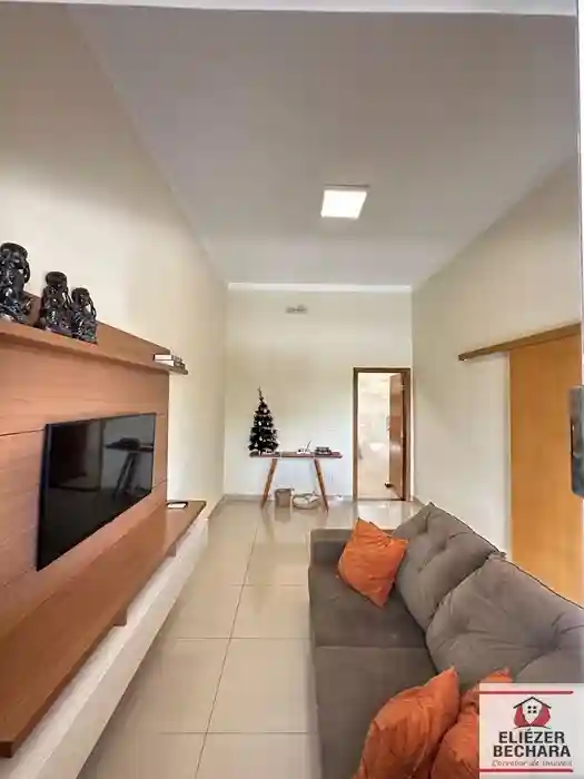 Casa com 3 quartos à venda, 133m² — foto 3 de 26
