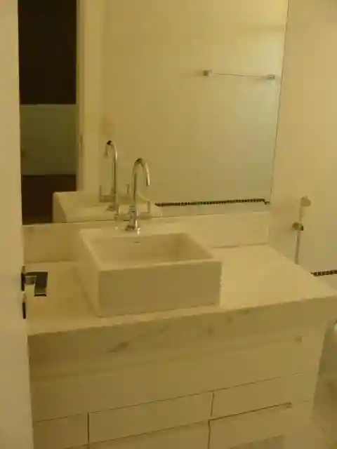 Casa de Condomínio com 4 quartos para aluguel, 430m² — foto 50 de 50