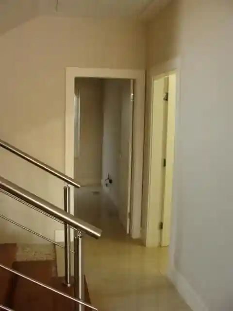 Casa de Condomínio com 4 quartos para aluguel, 430m² — foto 47 de 50