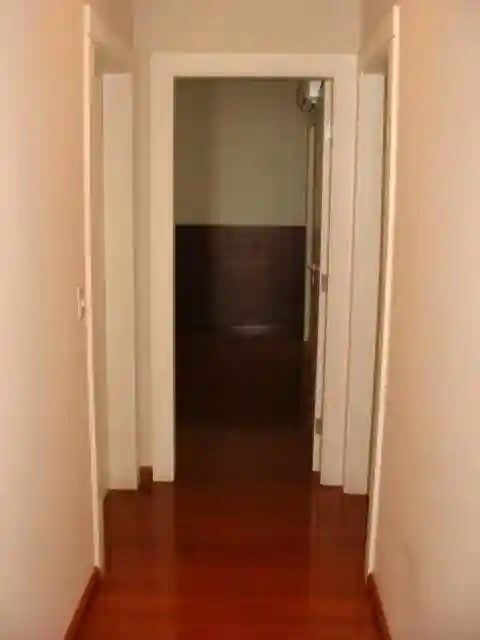 Casa de Condomínio com 4 quartos para aluguel, 430m² — foto 44 de 50