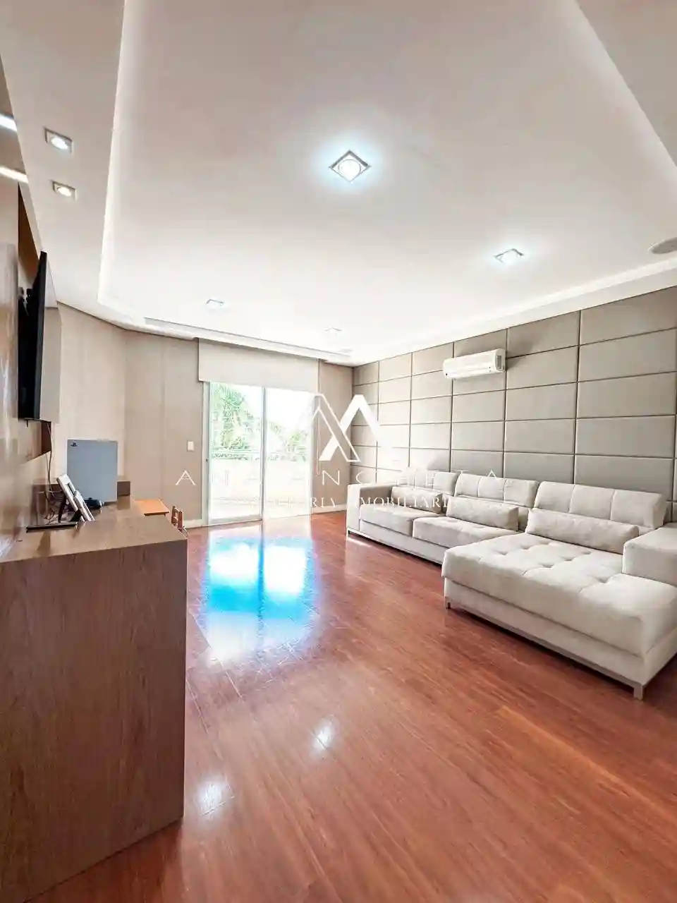 Casa de Condomínio com 4 quartos para aluguel, 430m² — foto 31 de 50