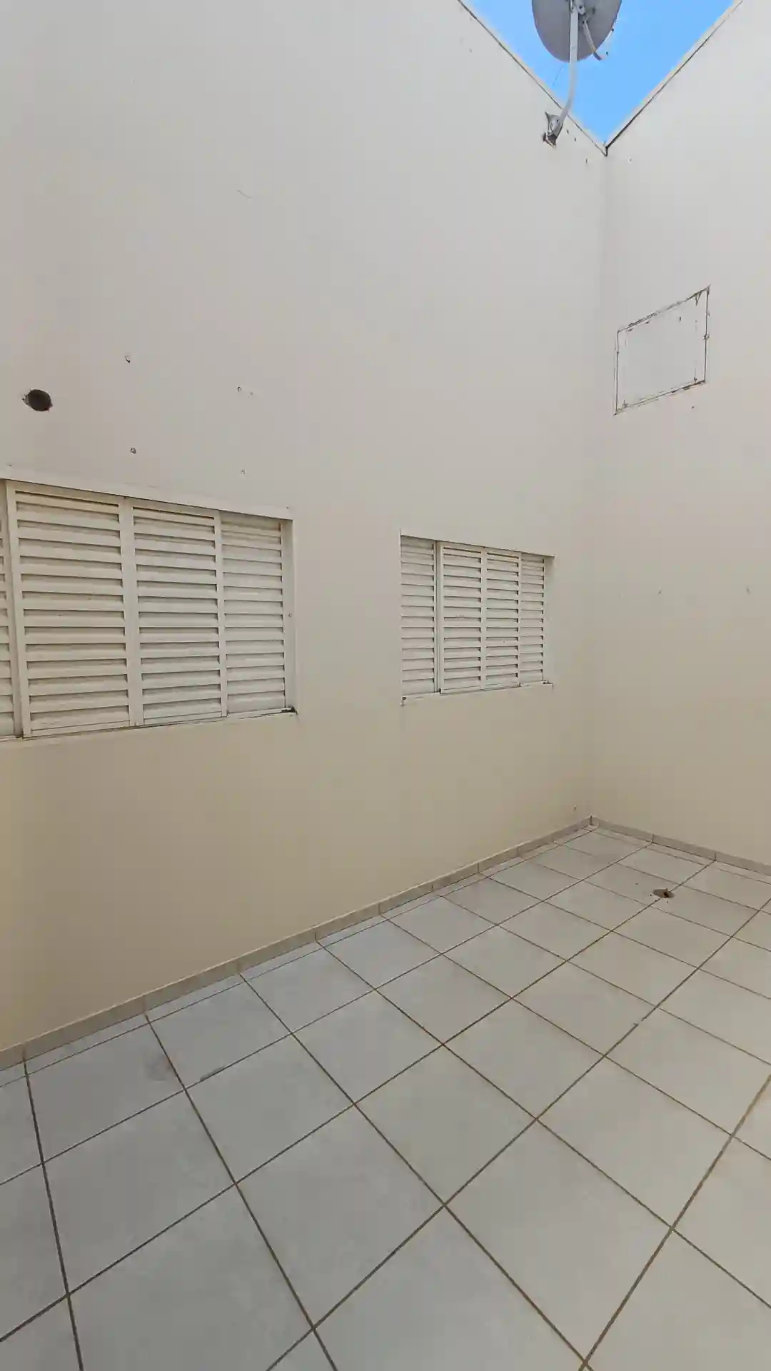Casa com 3 quartos à venda, 282m² — foto 10 de 27