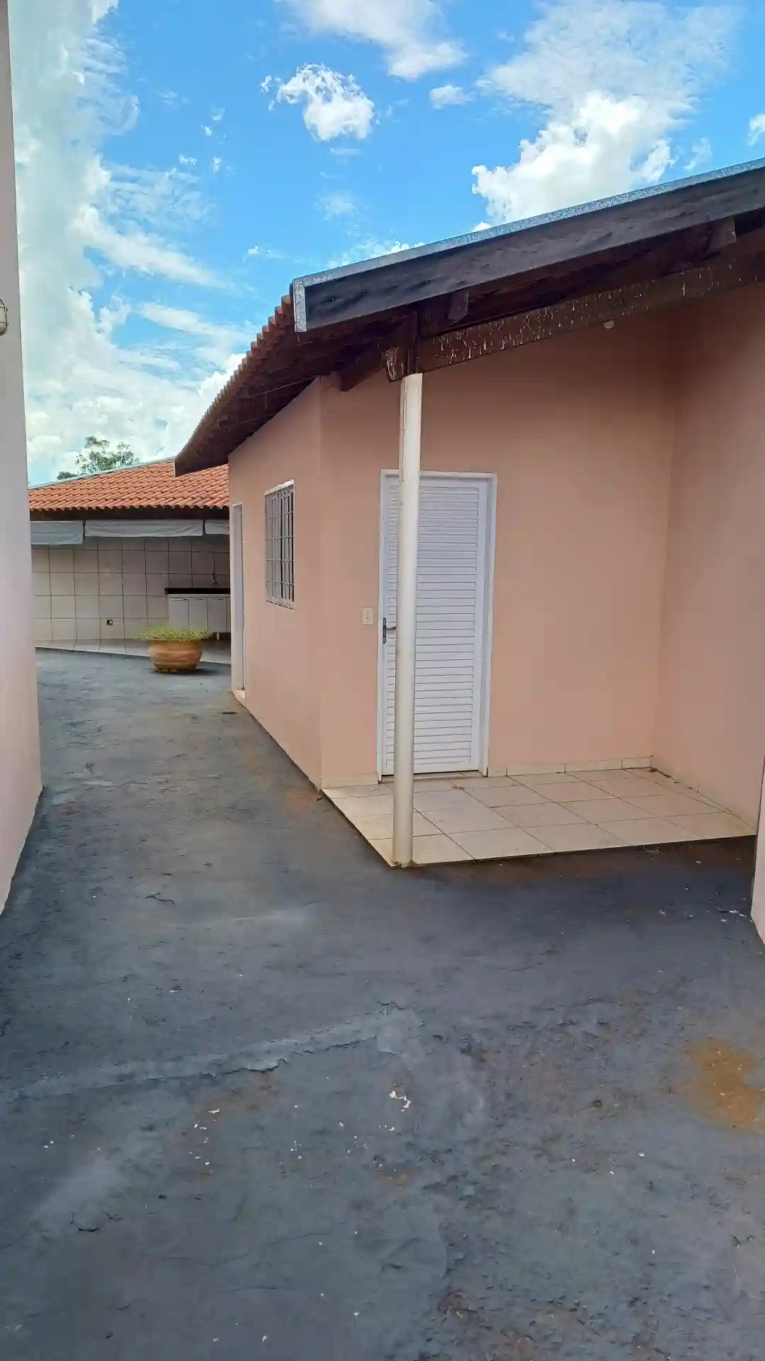 Casa com 3 quartos à venda, 282m² — foto 25 de 27