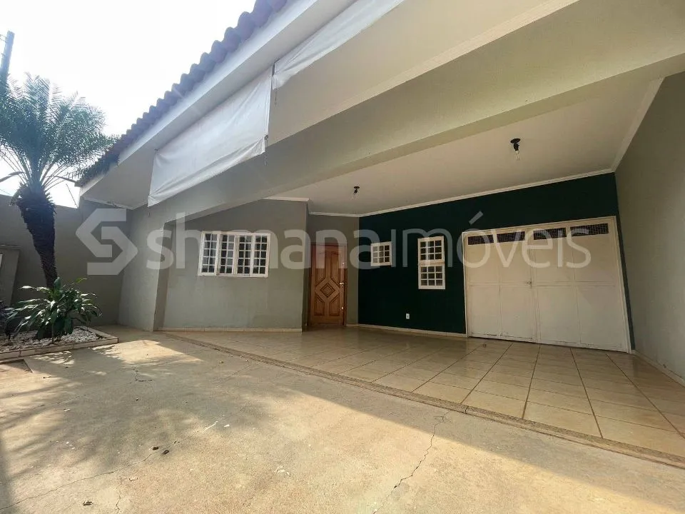 Casa à venda — foto 3 de 10