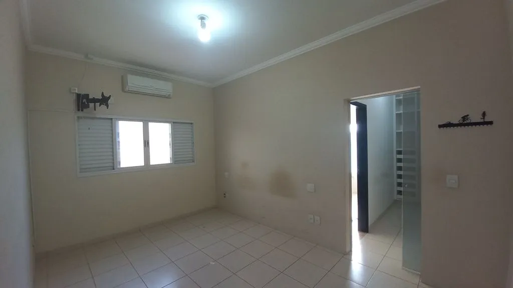 Casa de Condomínio à venda — foto 6 de 8