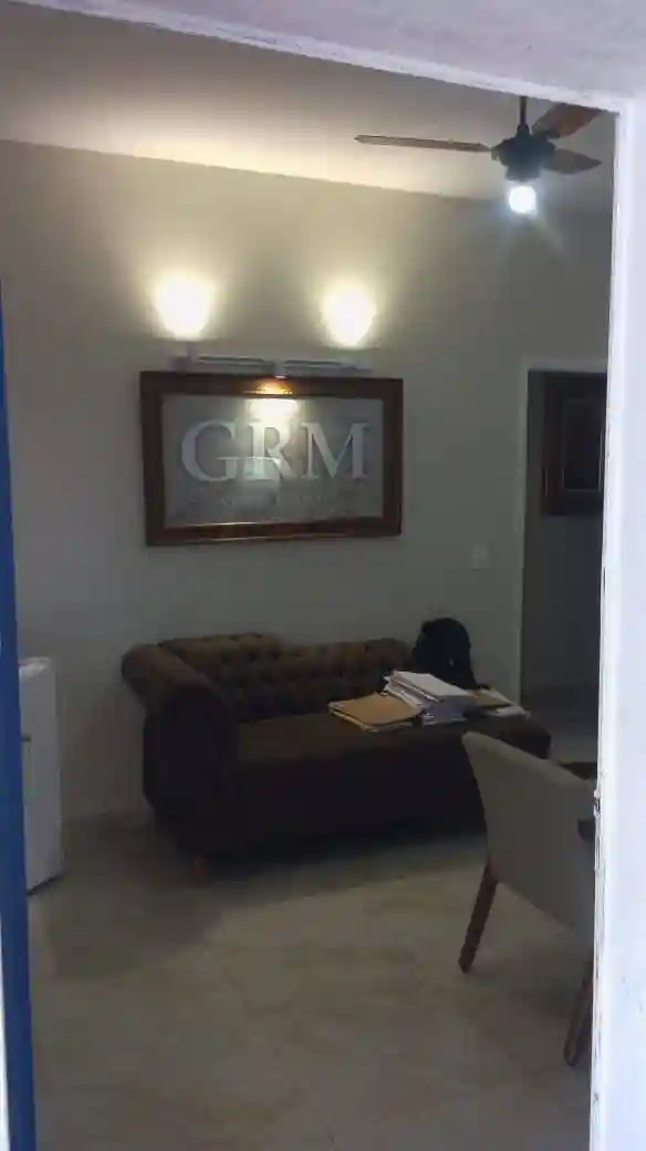 Casa com 4 quartos à venda, 250m² — foto 8 de 12