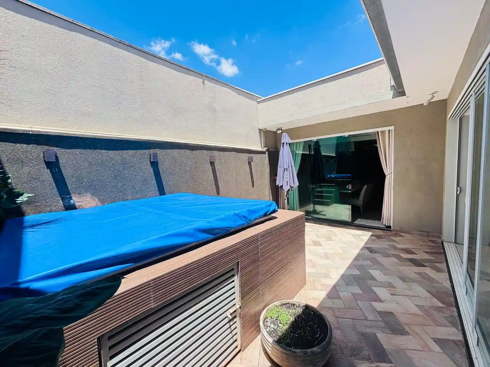 Casa de Condomínio com 3 quartos à venda, 10m² — foto 32 de 49