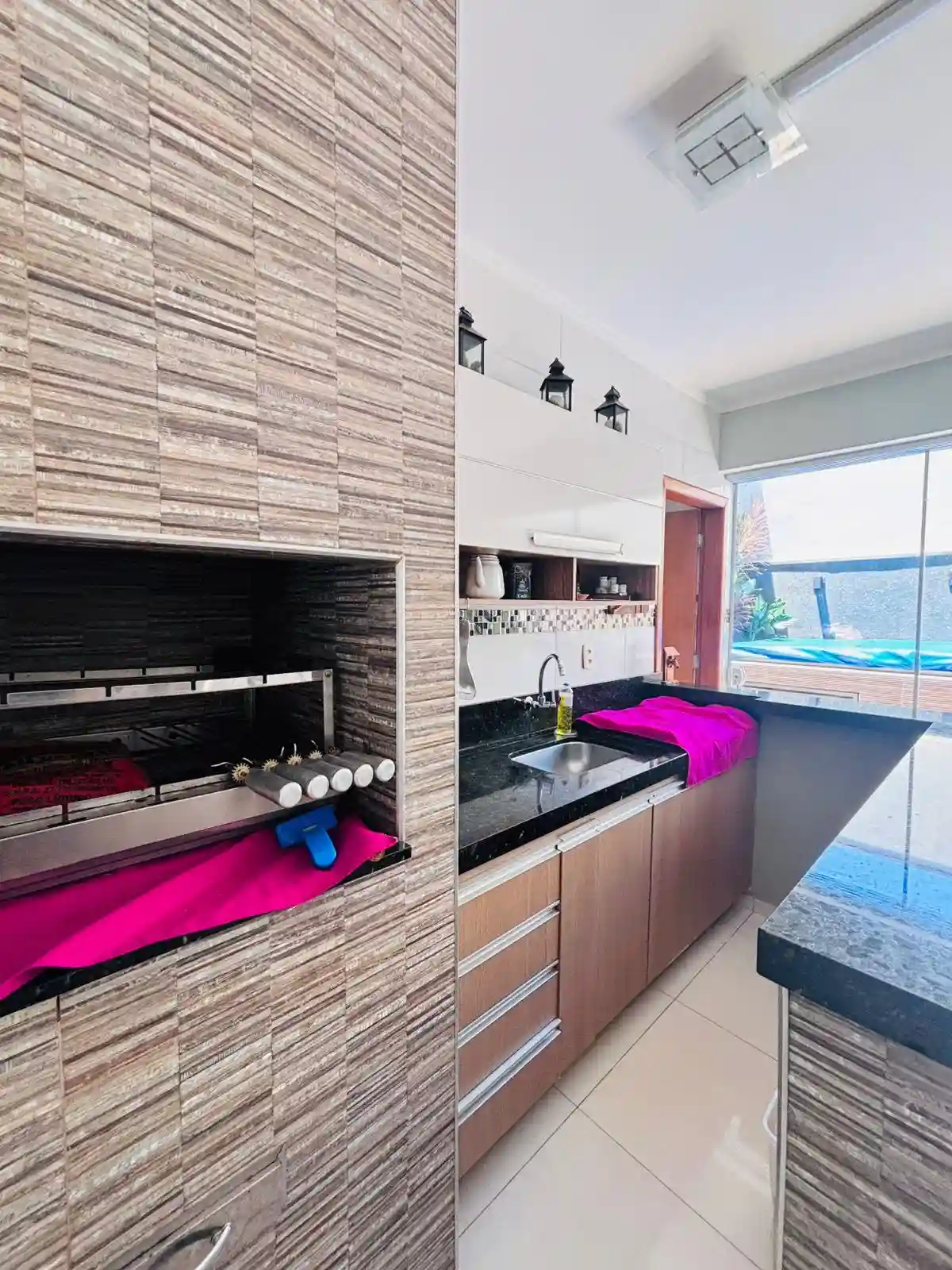 Casa de Condomínio com 3 quartos à venda, 10m² — foto 10 de 49