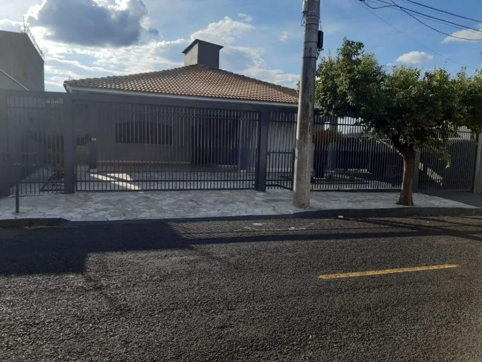 Casa para aluguel — foto 1 de 8