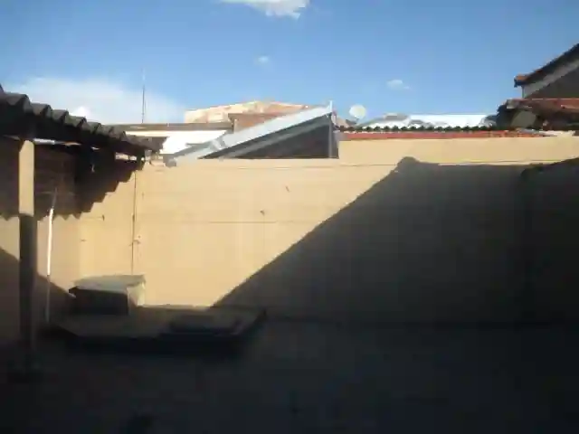 Casa à venda — foto 12 de 13
