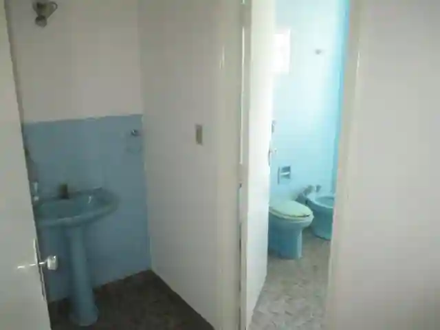 Casa à venda — foto 4 de 13