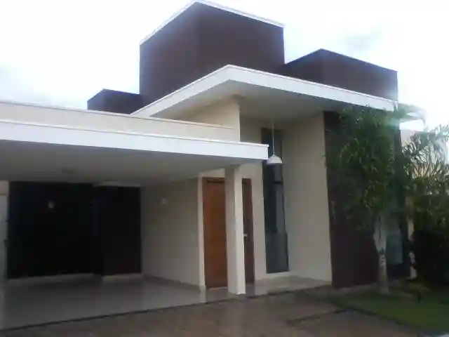 Casa de Condomínio à venda — foto 2 de 13
