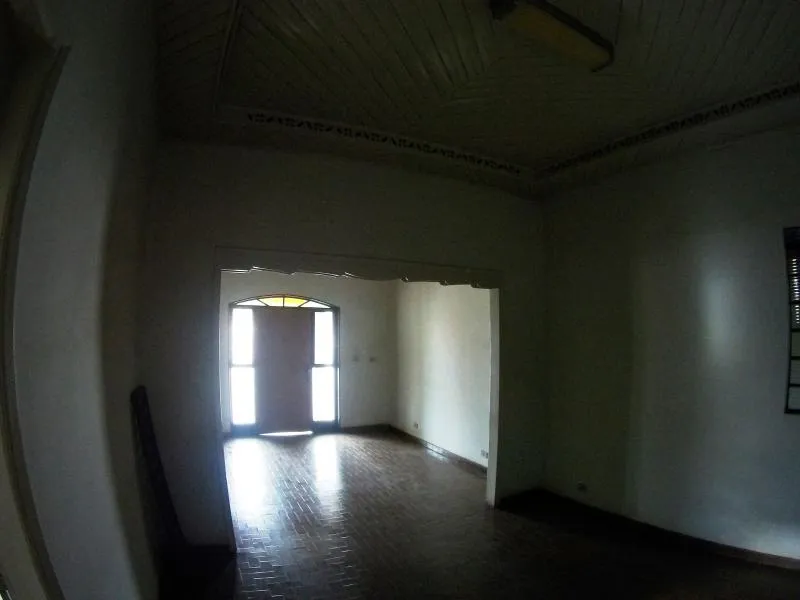 Casa à venda — foto 3 de 3
