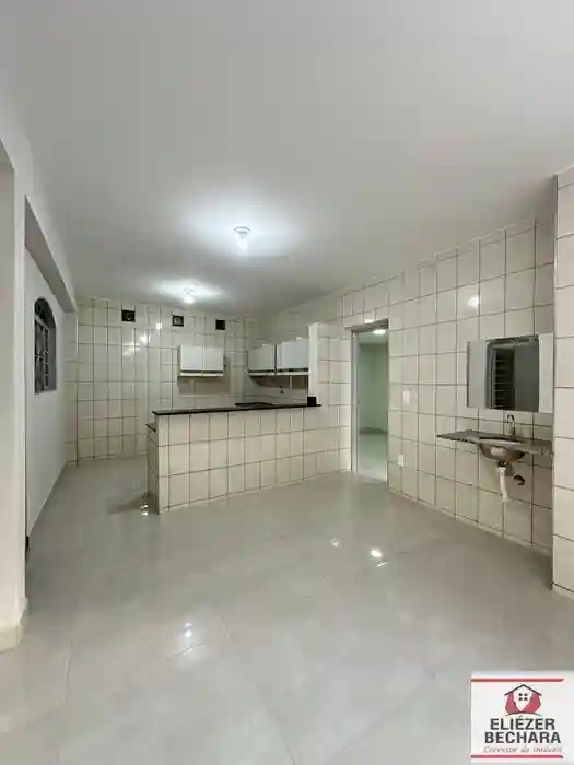Casa com 3 quartos à venda, 114m² — foto 3 de 19