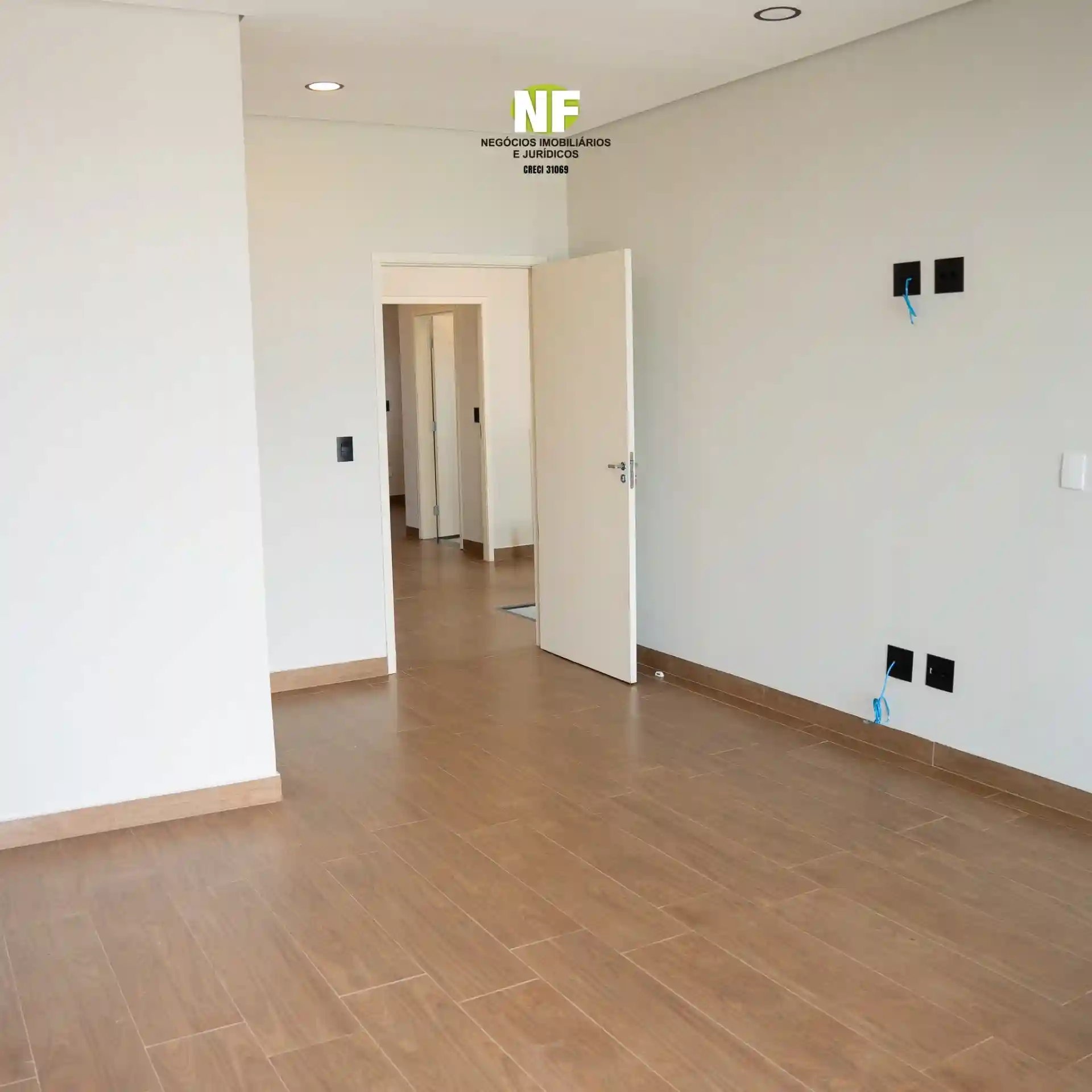 Casa de Condomínio com 3 quartos à venda, 300m² — foto 11 de 23