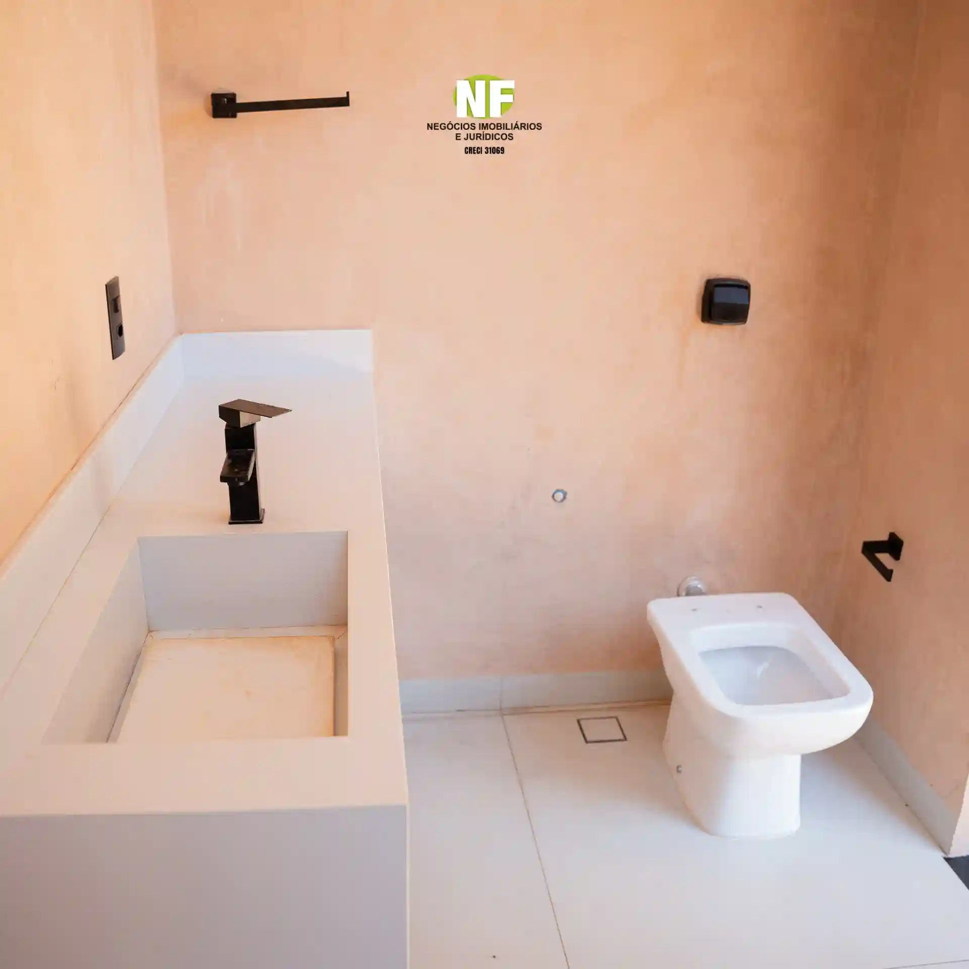 Casa de Condomínio com 3 quartos à venda, 300m² — foto 17 de 23