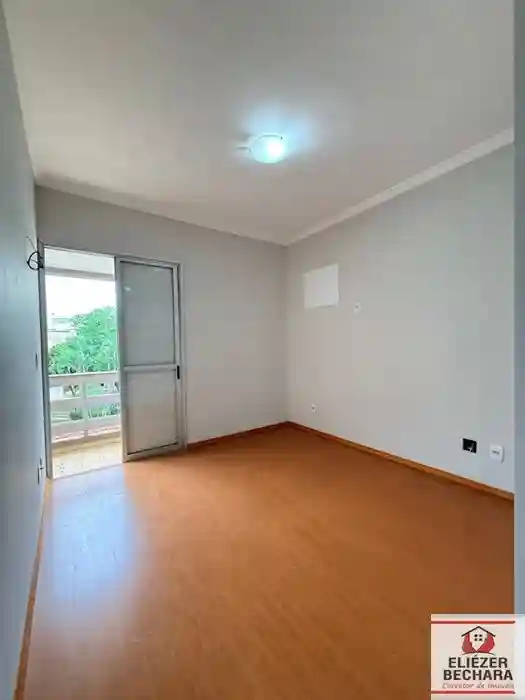 Apartamento com 3 quartos à venda, 100m² — foto 2 de 34