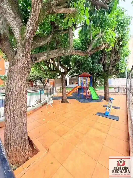 Apartamento com 3 quartos à venda, 100m² — foto 30 de 34