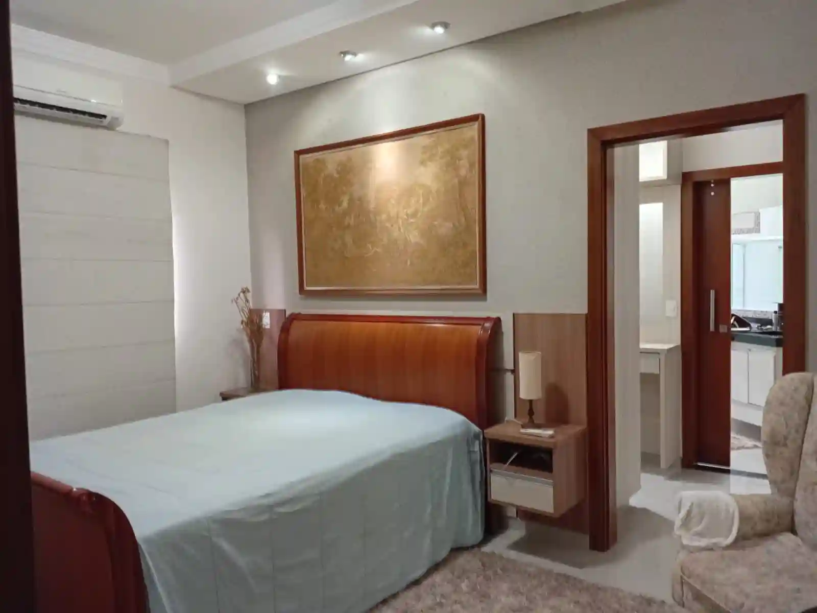 Casa de Condomínio com 3 quartos à venda, 251m² — foto 11 de 22
