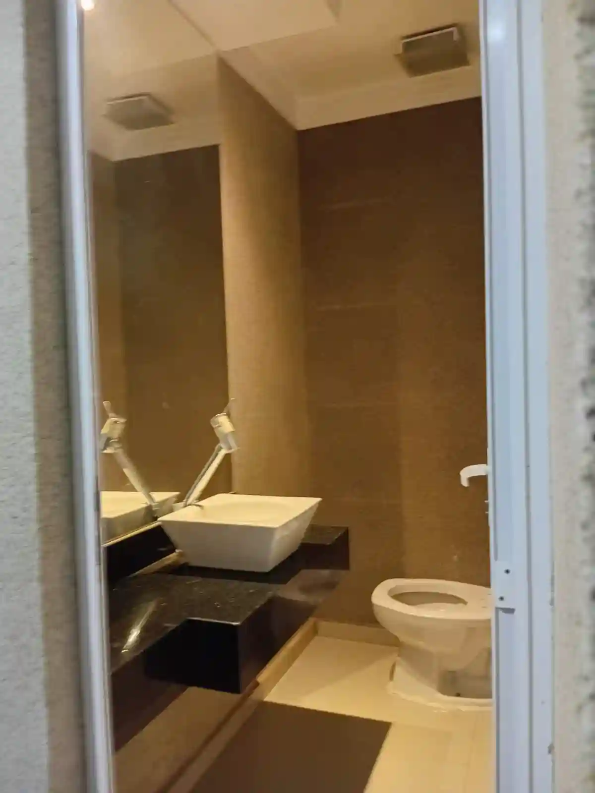 Casa de Condomínio com 3 quartos à venda, 251m² — foto 9 de 22