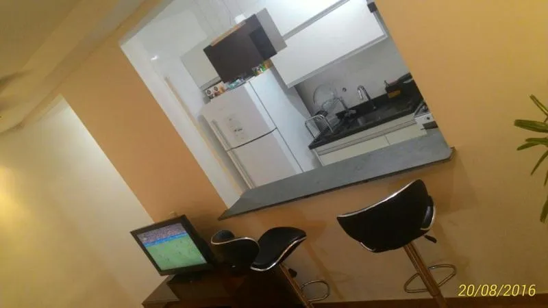 Apartamento à venda — foto 2 de 2