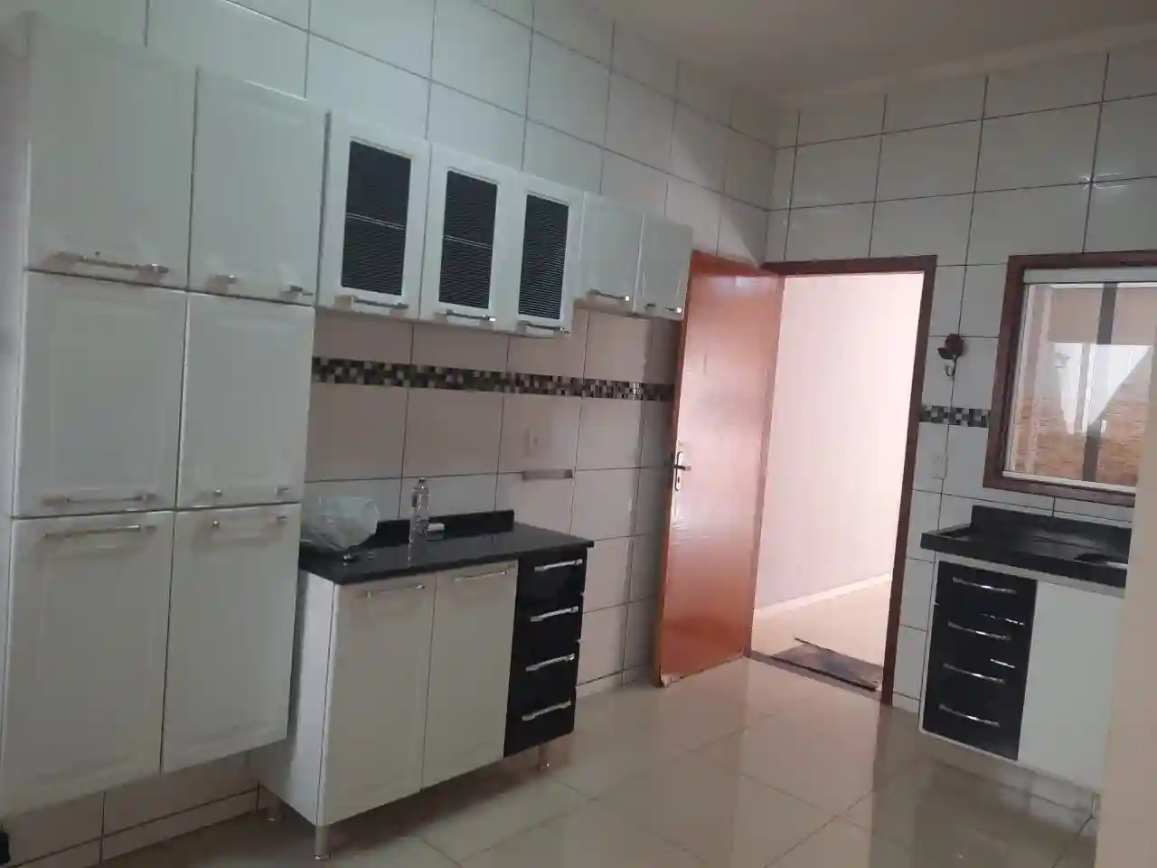 Casa com 3 quartos à venda, 200m² — foto 10 de 23