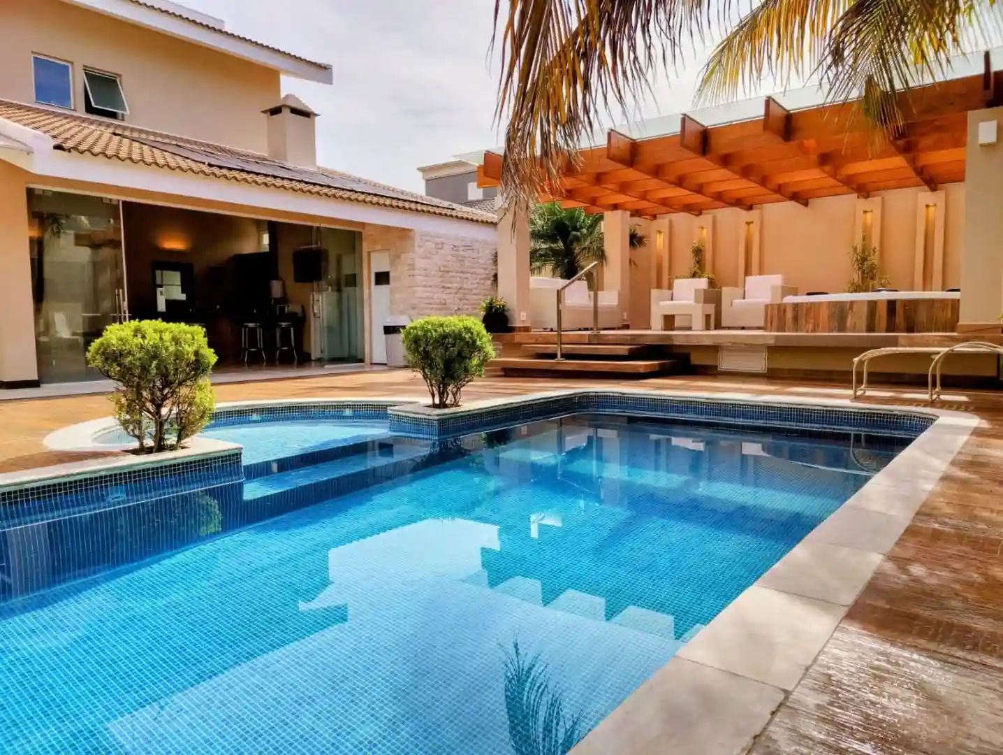 Casa de Condomínio com 4 quartos à venda, 800m² — foto 18 de 21
