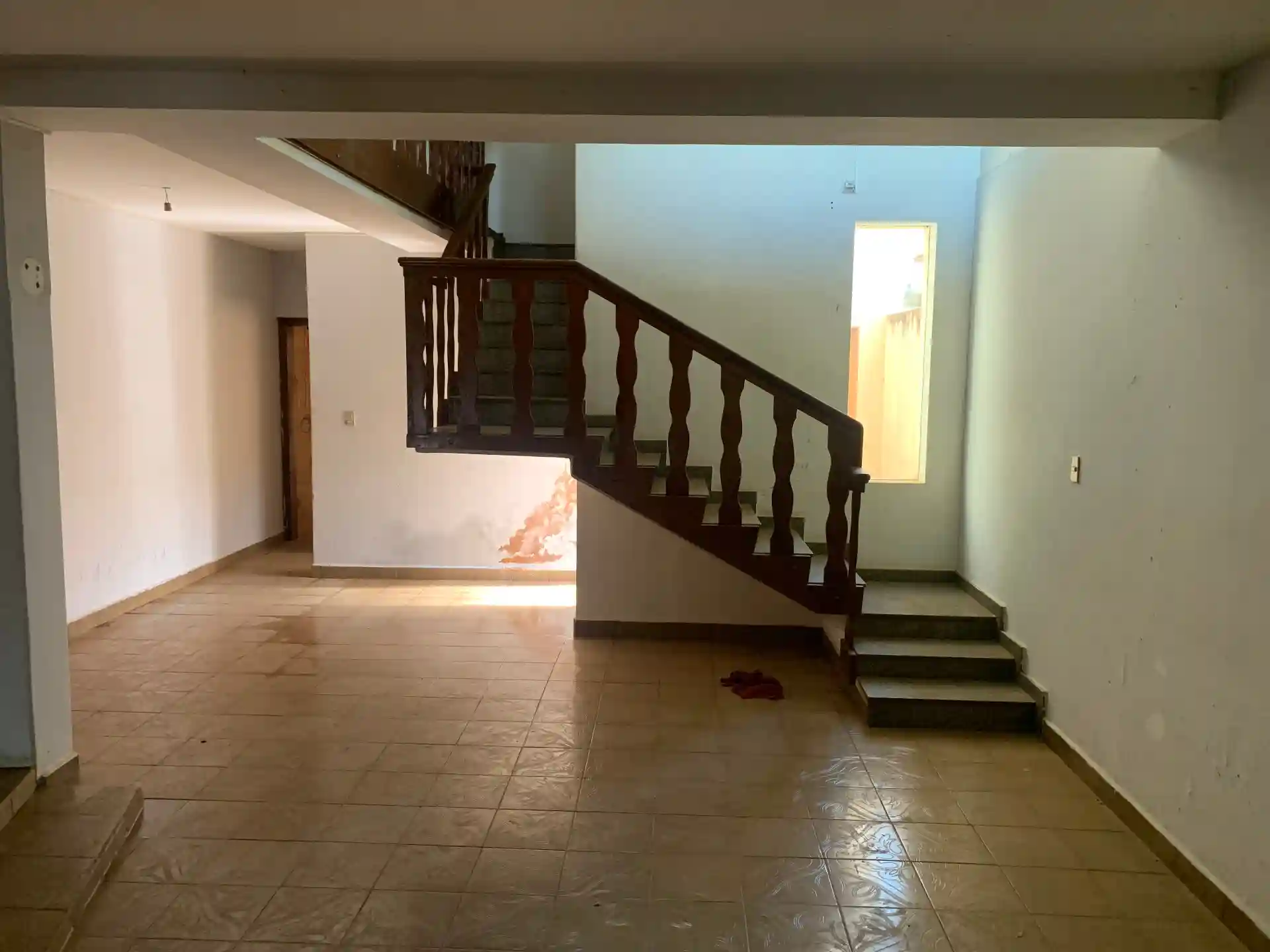 Prédio comercial com 6 quartos à venda, 336m² — foto 4 de 9