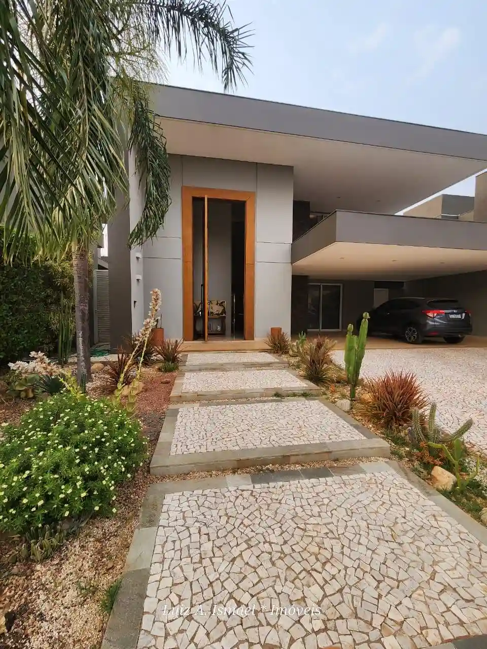 Casa de Condomínio com 4 quartos à venda, 502m² — foto 2 de 48