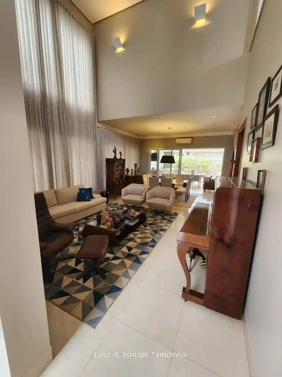 Casa de Condomínio com 4 quartos à venda, 502m² — foto 3 de 48