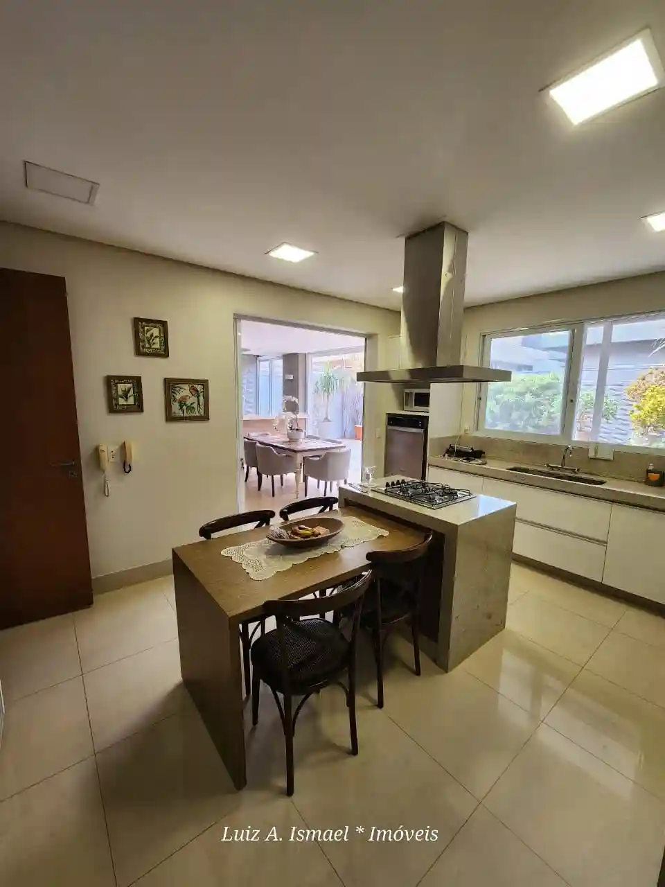 Casa de Condomínio com 4 quartos à venda, 502m² — foto 23 de 48