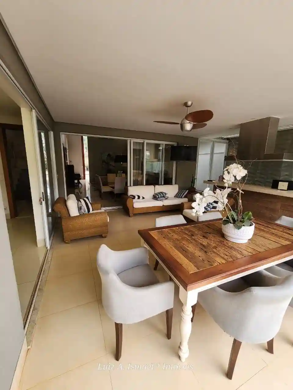 Casa de Condomínio com 4 quartos à venda, 502m² — foto 16 de 48