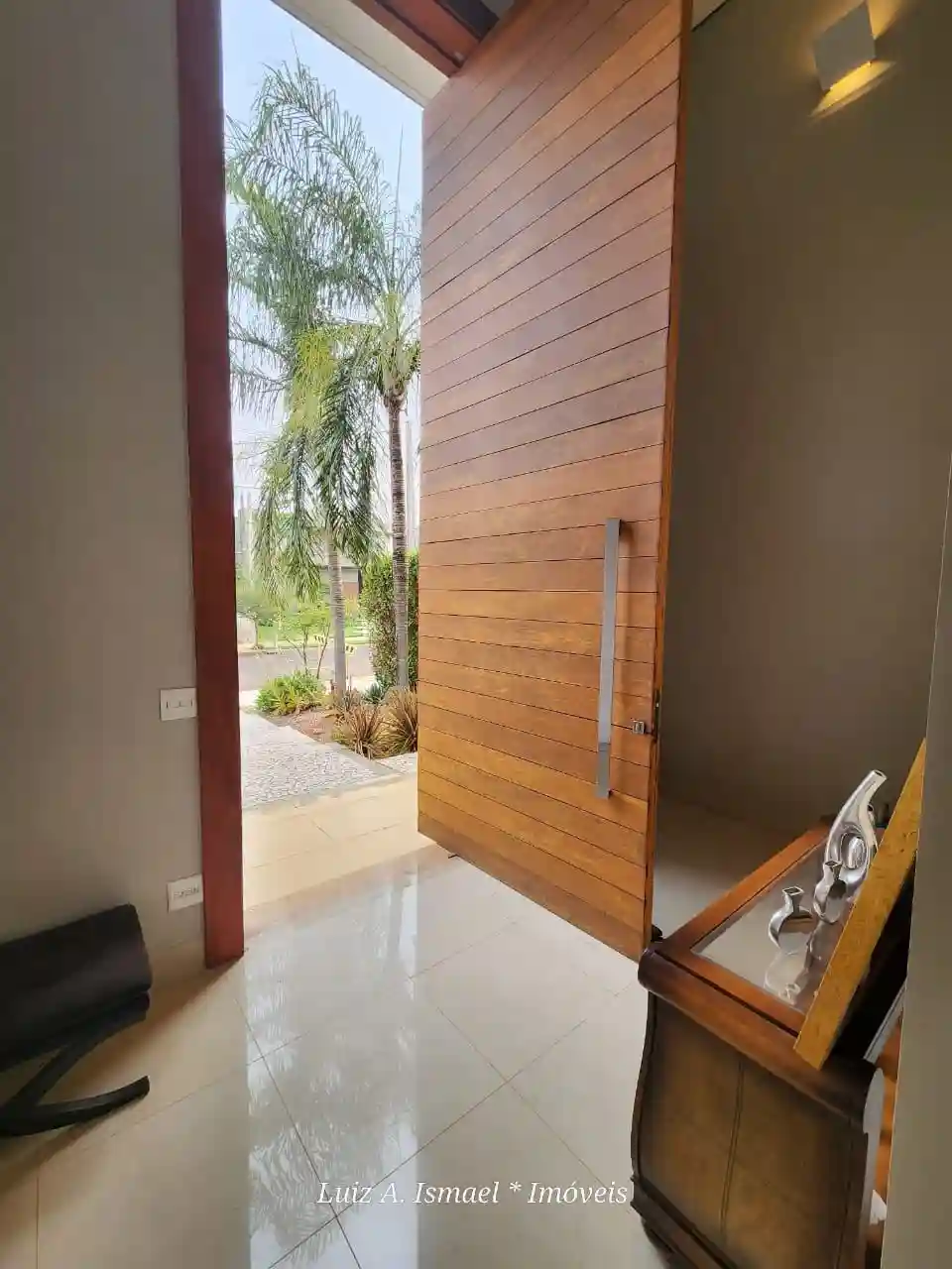 Casa de Condomínio com 4 quartos à venda, 502m² — foto 1 de 48