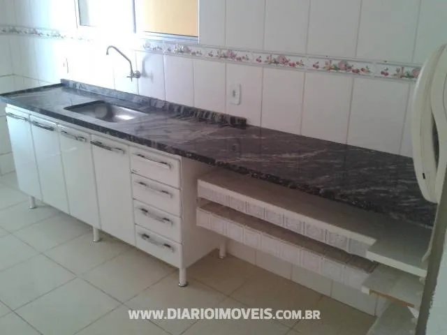 Casa de Condomínio à venda — foto 1 de 3