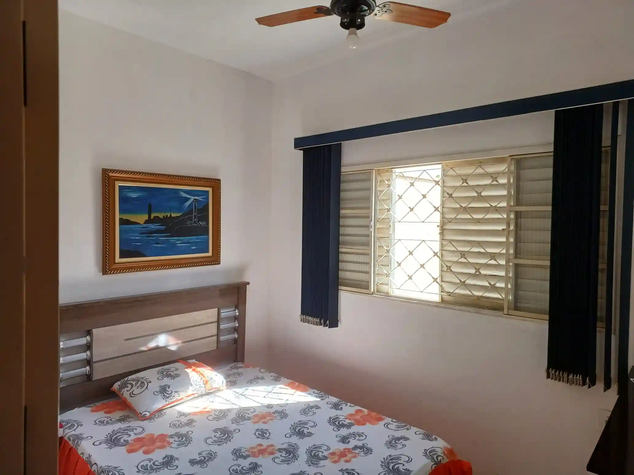 Casa com 6 quartos à venda, 360m² — foto 7 de 9