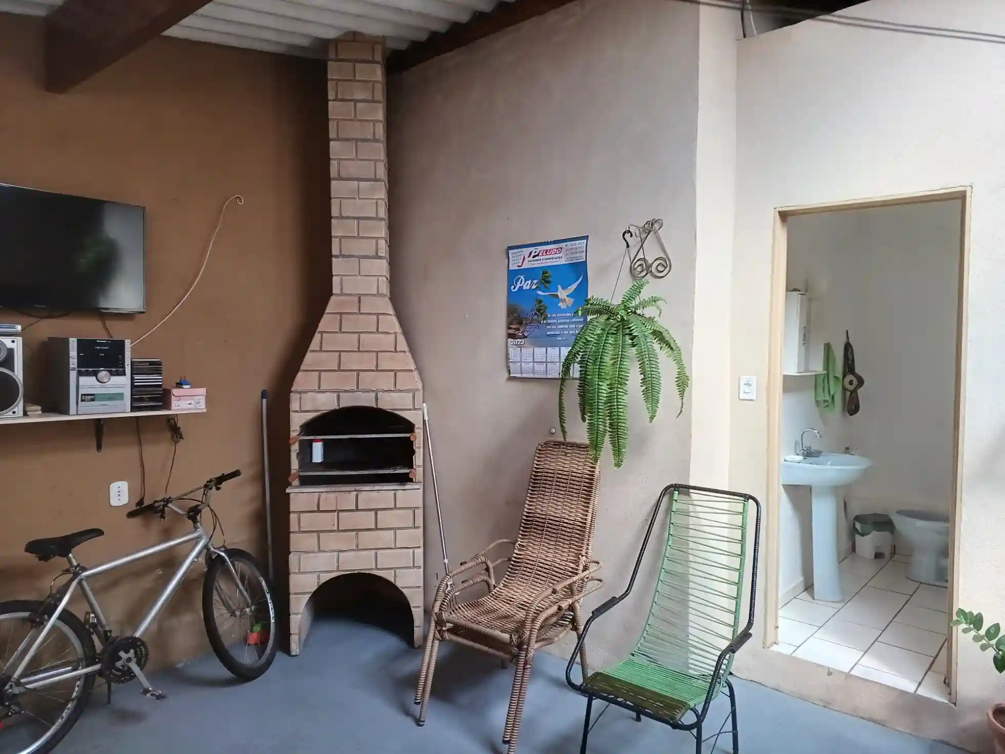 Casa com 6 quartos à venda, 360m² — foto 4 de 9