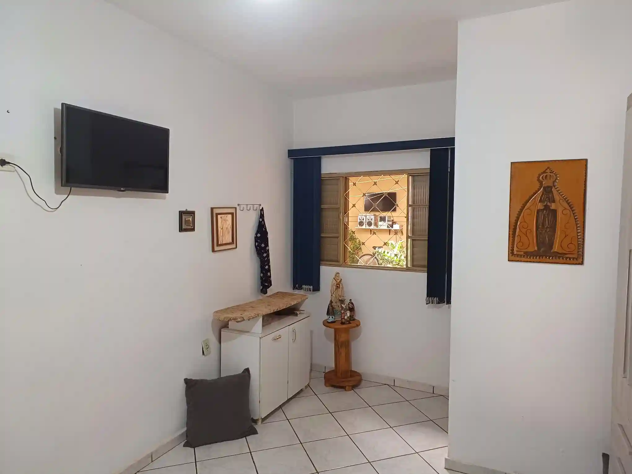 Casa com 6 quartos à venda, 360m² — foto 6 de 9