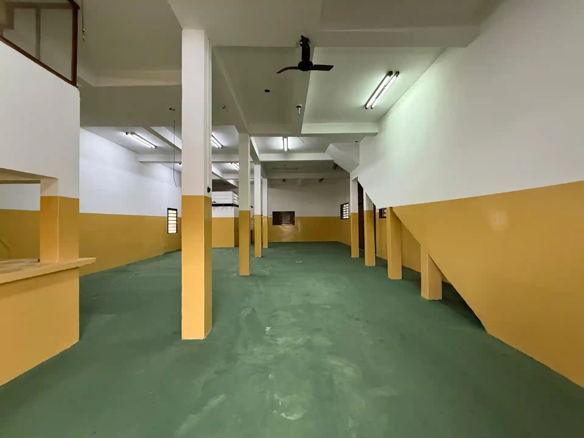 Imóvel Comercial  para aluguel, 200m² — foto 1 de 8